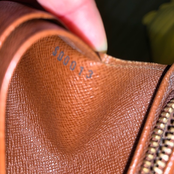 Authentic Louis Vuitton Wallet - Picture 5 of 5